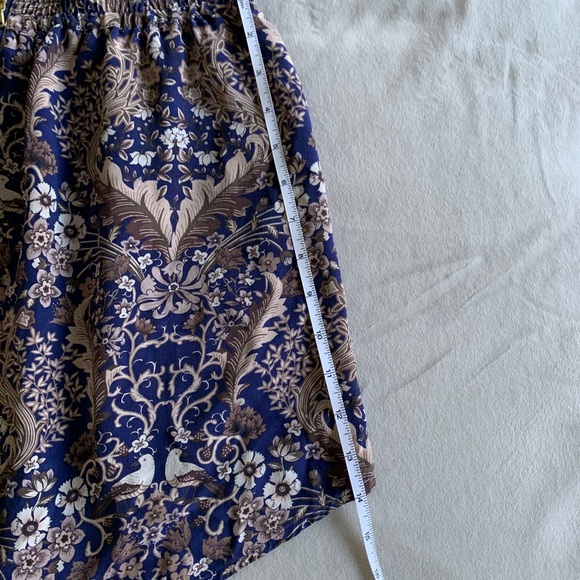 Club Monaco Silk Skirt - Picture 11 of 11
